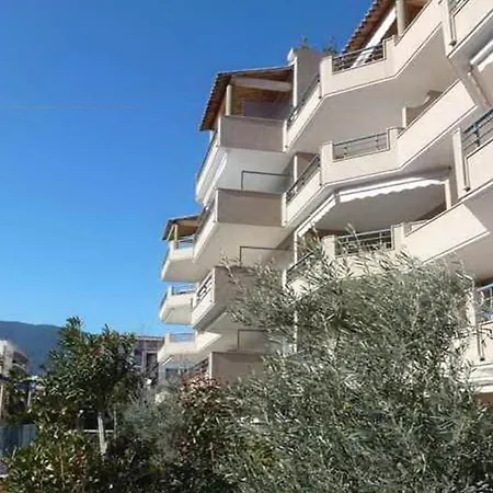 Climatise Avec 2 Chambres, Terrasse Et Garage A - Fr-1-100-218